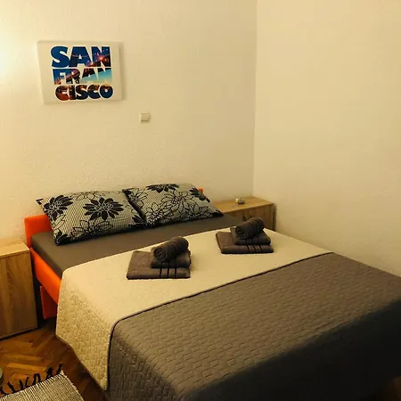 Apartmani Ema Trogir Exterior photo