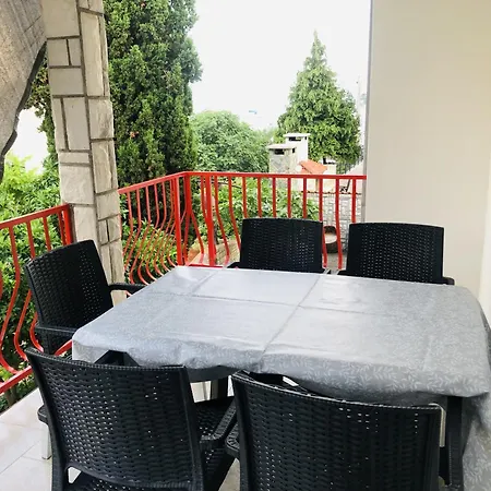 Apartmani Ema Trogir Exterior photo