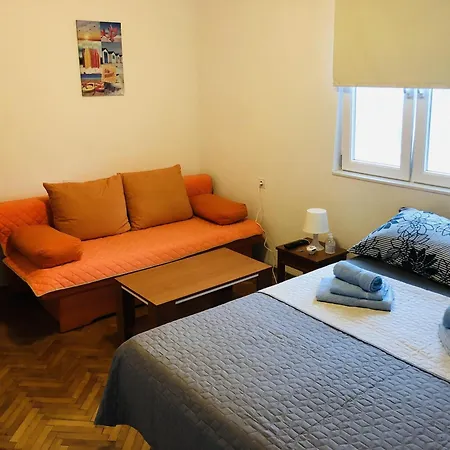 Apartmani Ema Trogir Exterior photo