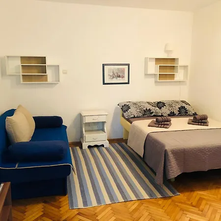 Apartmani Ema Trogir Exterior photo