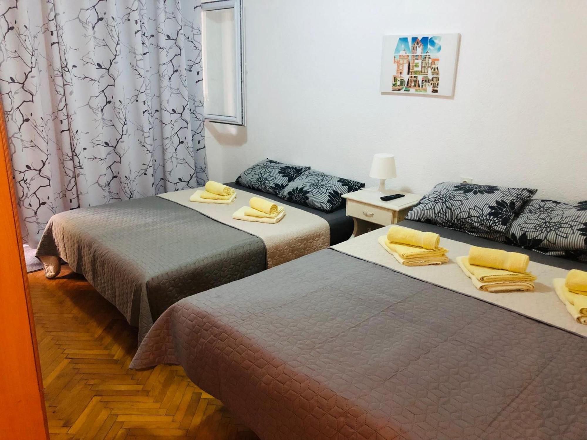 Apartment Ema *